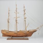 1427 8416 SHIP MODEL